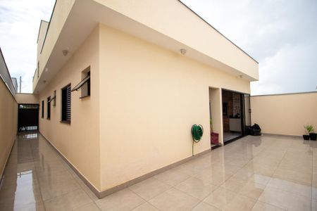 Casa de condomínio para alugar com 152m², 3 quartos e 4 vagas Casa de condomínio para alugar com 152m², 3 quartos e 4 vagasQuintal