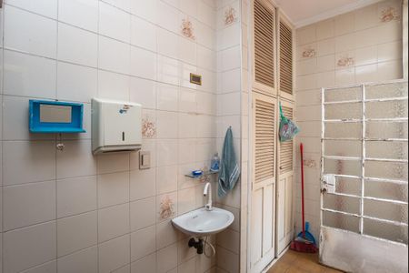 Casa para alugar com 120m², 3 quartos e 1 vaga Casa para alugar com 120m², 3 quartos e 1 vagaCorredor