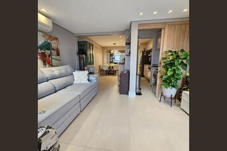 Apartamento à venda com 71m², 2 quartos e 2 vagas Apartamento à venda com 71m², 2 quartos e 2 vagasSala