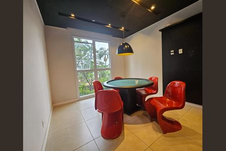 Apartamento à venda com 71m², 2 quartos e 2 vagas Apartamento à venda com 71m², 2 quartos e 2 vagasÁrea externa