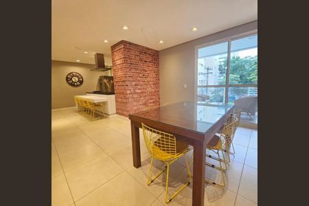 Apartamento à venda com 71m², 2 quartos e 2 vagas Apartamento à venda com 71m², 2 quartos e 2 vagasÁrea externa