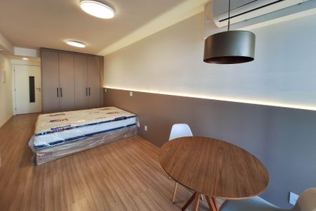 Studio para alugar com 32m², 1 quarto e 1 vagaStudio