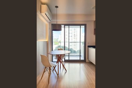 Studio para alugar com 32m², 1 quarto e 1 vagaStudio