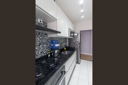 Apartamento à venda com 60m², 2 quartos e 2 vagas Apartamento à venda com 60m², 2 quartos e 2 vagasCozinha