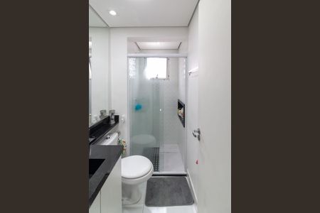 Apartamento à venda com 60m², 2 quartos e 2 vagas Apartamento à venda com 60m², 2 quartos e 2 vagasBanheiro