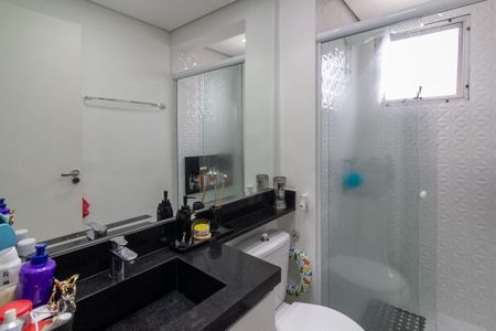 Apartamento à venda com 60m², 2 quartos e 2 vagas Apartamento à venda com 60m², 2 quartos e 2 vagasBanheiro