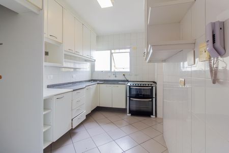 Apartamento à venda com 97m², 3 quartos e 2 vagasCozinha