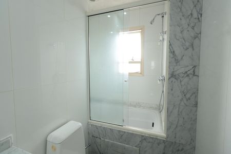 Apartamento para alugar com 128m², 2 quartos e 3 vagasBanheiro da Suíte 2