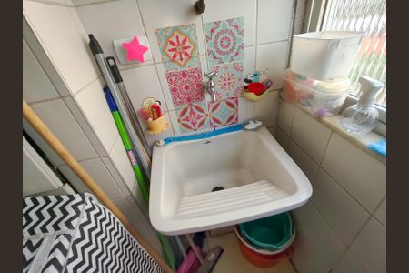 Apartamento à venda com 78m², 2 quartos e 1 vagaÁrea de Serviço