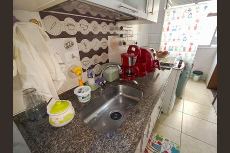 Apartamento à venda com 78m², 2 quartos e 1 vagaCozinha