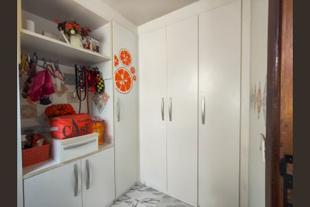 Apartamento à venda com 78m², 2 quartos e 1 vagaQuarto de Serviço