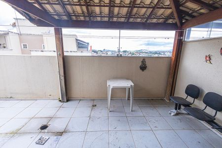 Apartamento para alugar com 100m², 2 quartos e 1 vagaCobertura/ area de serviços