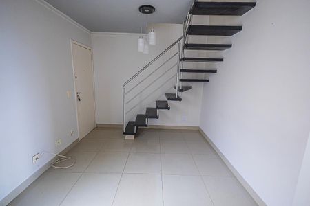 Apartamento para alugar com 100m², 2 quartos e 1 vagaSala