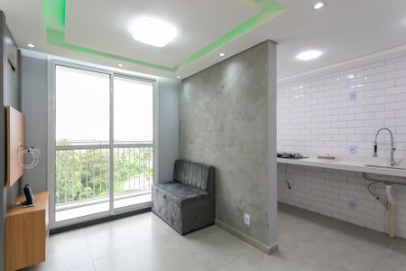 Sala de apartamento para alugar com 2 quartos, 42m² em Cidade Líder, São Paulo