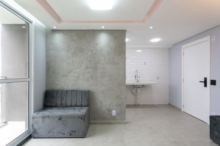 Sala de apartamento para alugar com 2 quartos, 42m² em Cidade Líder, São Paulo