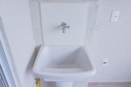 Apartamento para alugar com 32m², 2 quartos e sem vagaÁrea de serviço e varanda