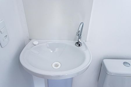 Apartamento para alugar com 32m², 2 quartos e sem vagaBanheiro