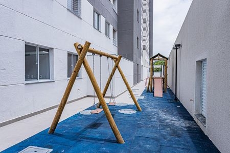 Apartamento para alugar com 32m², 2 quartos e sem vagaÁrea comum - Playground