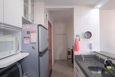Apartamento para alugar com 80m², 2 quartos e 2 vagasCozinha e Área de Serviço