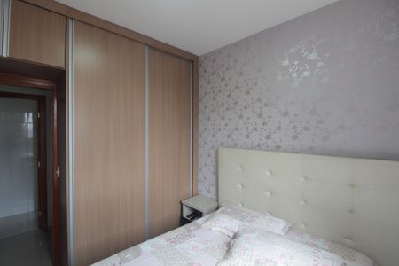 Suite de apartamento para alugar com 2 quartos, 80m² em Santa Rosa, Belo Horizonte