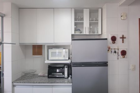 Apartamento para alugar com 80m², 2 quartos e 2 vagasCozinha e Área de Serviço