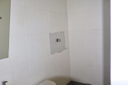 Casa de condomínio para alugar com 186m², 4 quartos e 3 vagas Casa de condomínio para alugar com 186m², 4 quartos e 3 vagasBanheiro do Quarto 1