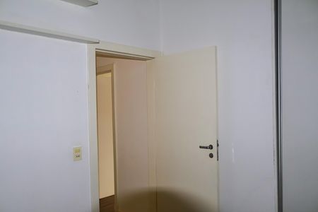 Casa de condomínio para alugar com 186m², 4 quartos e 3 vagas Casa de condomínio para alugar com 186m², 4 quartos e 3 vagasQuarto