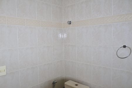 Casa de condomínio para alugar com 186m², 4 quartos e 3 vagas Casa de condomínio para alugar com 186m², 4 quartos e 3 vagasBanheiro