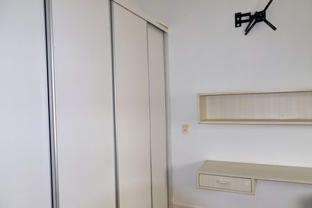 Casa de condomínio para alugar com 186m², 4 quartos e 3 vagas Casa de condomínio para alugar com 186m², 4 quartos e 3 vagasQuarto