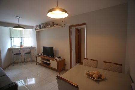Sala de apartamento para alugar com 2 quartos, 71m² em Prado, Belo Horizonte