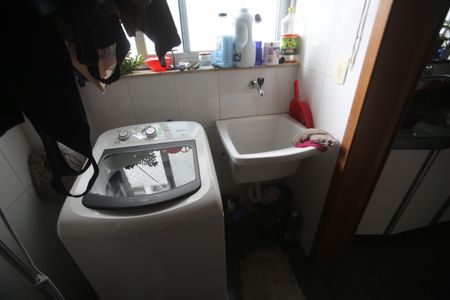 Apartamento para alugar com 71m², 2 quartos e 2 vagasArea de serviço