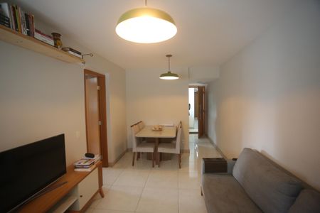 Sala de apartamento para alugar com 2 quartos, 71m² em Prado, Belo Horizonte