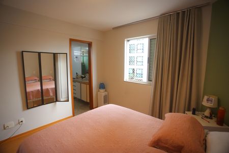 Apartamento para alugar com 71m², 2 quartos e 2 vagasSuite