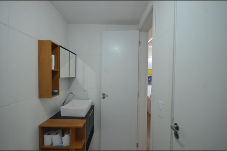 Apartamento para alugar com 42m², 2 quartos e sem vagaBanheiro