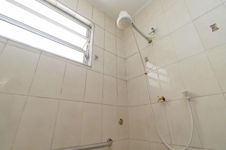 Casa para alugar com 100m², 2 quartos e 3 vagasBanheiro Social