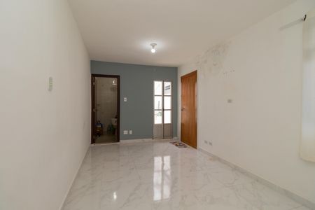 Casa para alugar com 100m², 2 quartos e 3 vagasSuíte
