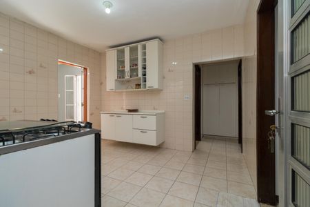 Casa para alugar com 100m², 2 quartos e 3 vagasCozinha