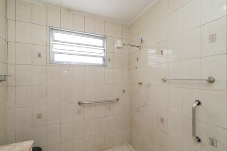 Casa para alugar com 100m², 2 quartos e 3 vagasBanheiro Social