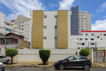 Apartamento à venda com 60m², 2 quartos e 1 vagaFachada