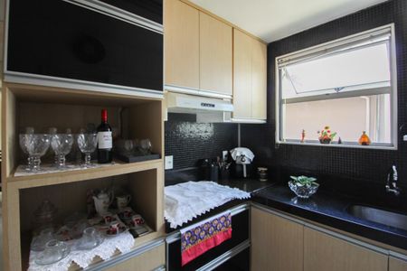 Apartamento à venda com 60m², 2 quartos e 1 vagaCozinha