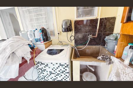 Casa à venda com 400m², 3 quartos e 1 vagaÁrea de Serviço