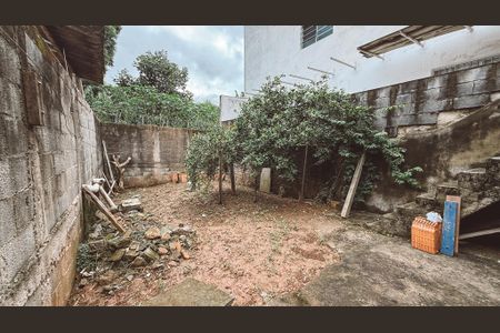 Casa à venda com 400m², 3 quartos e 1 vagaQuintal