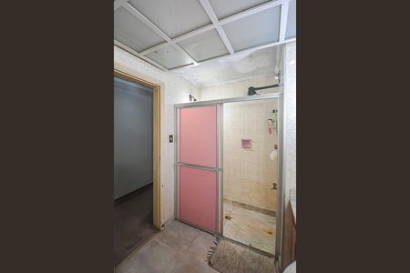 Casa à venda com 397m², 3 quartos e 4 vagasBanheiro