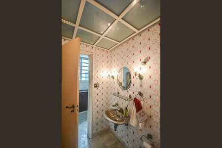 Casa à venda com 397m², 3 quartos e 4 vagasLavabo