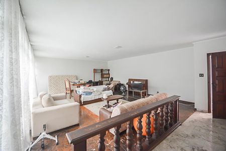 Casa à venda com 397m², 3 quartos e 4 vagasSala