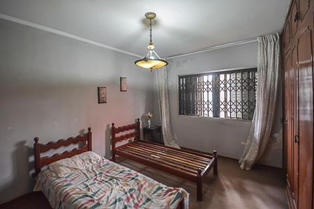 Casa à venda com 397m², 3 quartos e 4 vagasQuarto 2