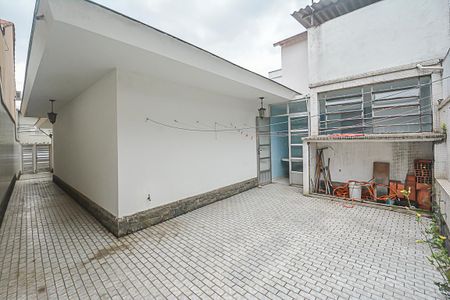 Casa à venda com 397m², 3 quartos e 4 vagasQuintal