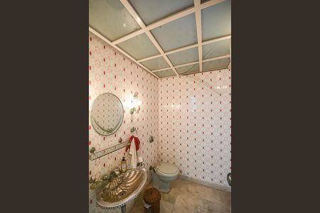 Casa à venda com 397m², 3 quartos e 4 vagasLavabo