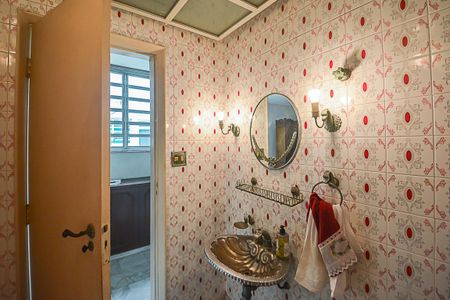 Casa à venda com 397m², 3 quartos e 4 vagasLavabo