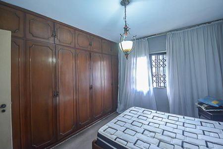 Casa à venda com 397m², 3 quartos e 4 vagasQuarto 1